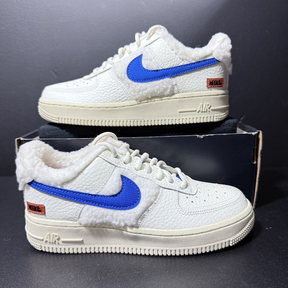 Nike Air Force 1 '07 Womens Size 5 White Sherpa Fleece DO6680-100 Blue Coconut